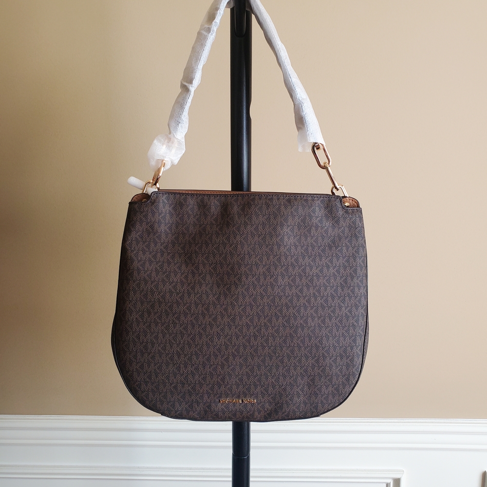 Michael Kors Authentic Brown Shoulder Bag with Elegant Design